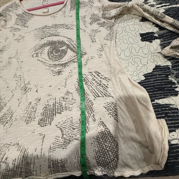 Magnolia Pearl All-Seeing Eye Freedom of Conscience Dylan Tee SEE DESCRIPTION - Picture 9 of 11